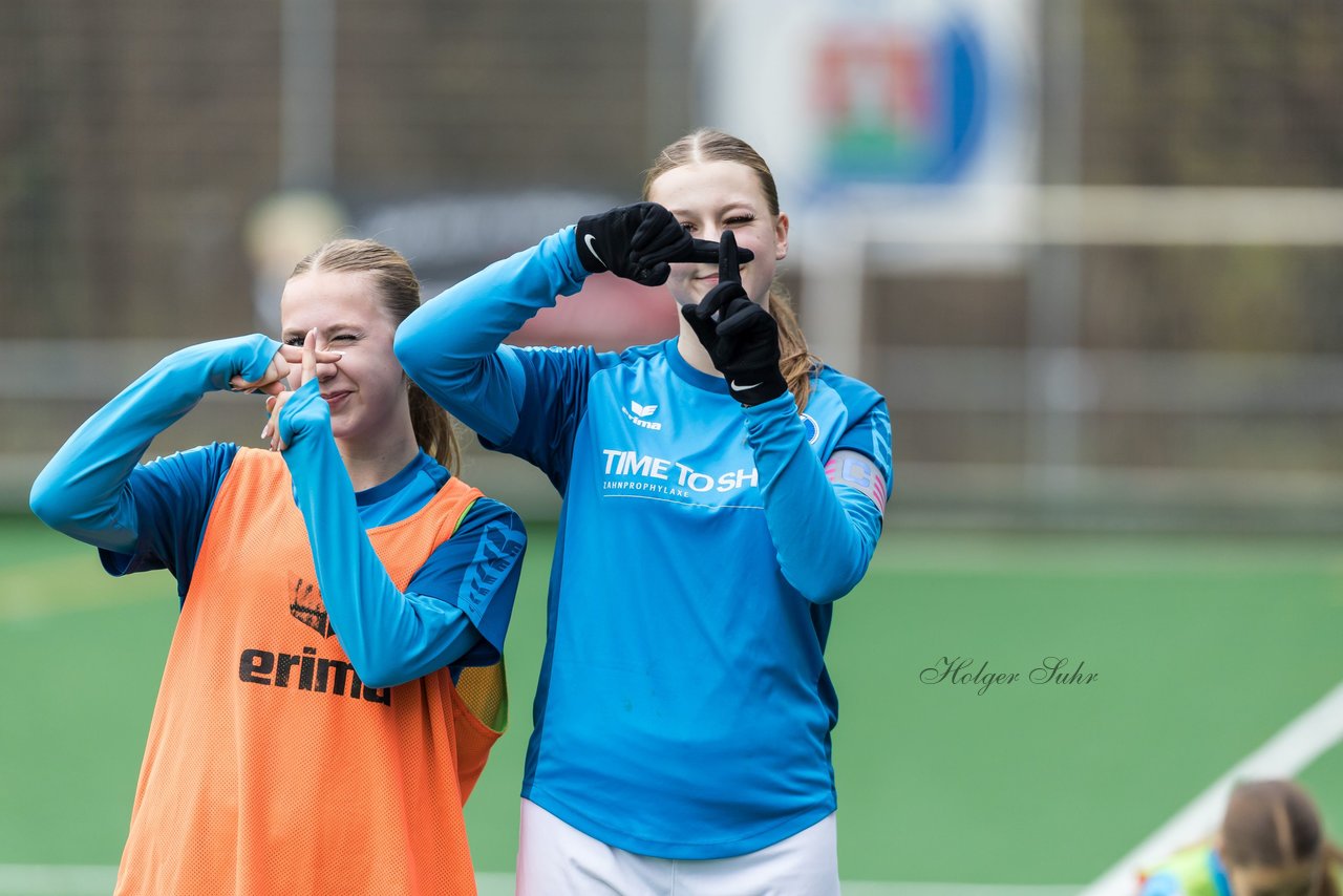 Bild 146 - wBJ VfL Pinneberg - Eimsbuettler TV2 : Ergebnis: 3:5